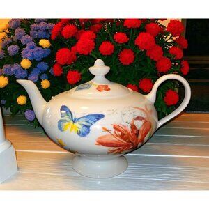 Bernardaud Jardin des Fleurs Teapot with Lid